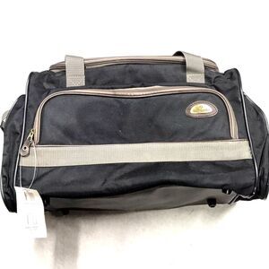 SAMSONITE Legacy Sport Duffle Black Canvas 17x12x9 Strap Carry On Gym Luggage